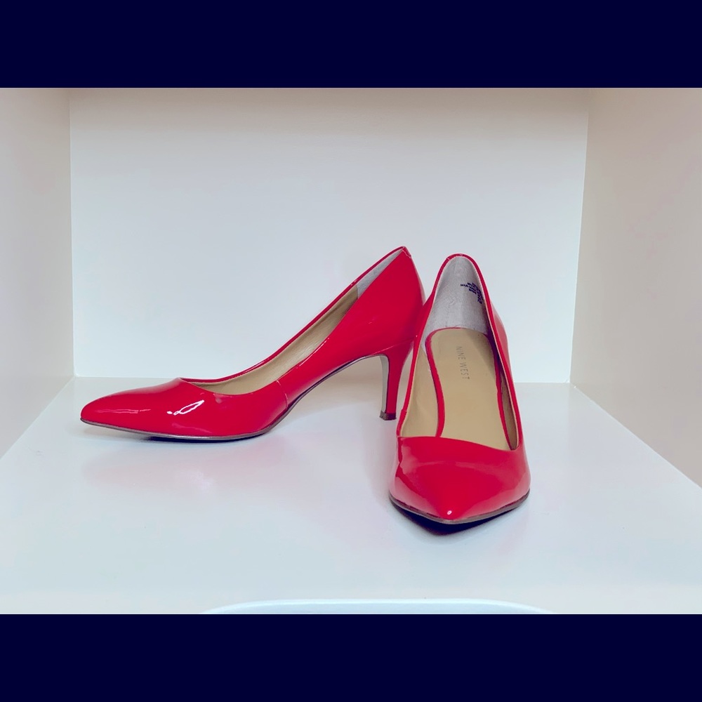 Coral kitten heel Nine West size 7 1/2